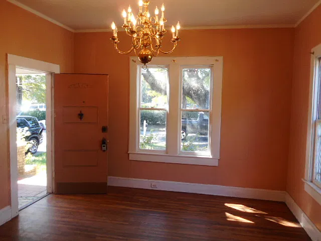 2 bed, 1089 sqft, $1,300 — Photo 3