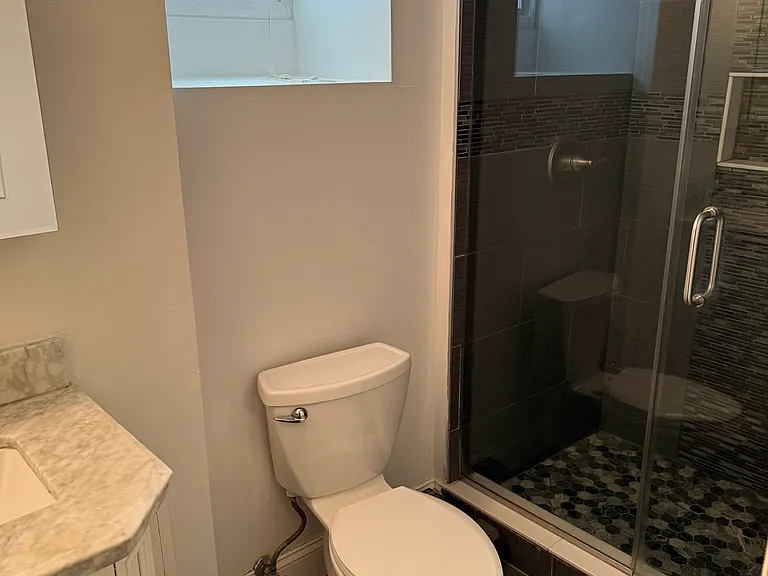 3334 Park Ave — Photo 4