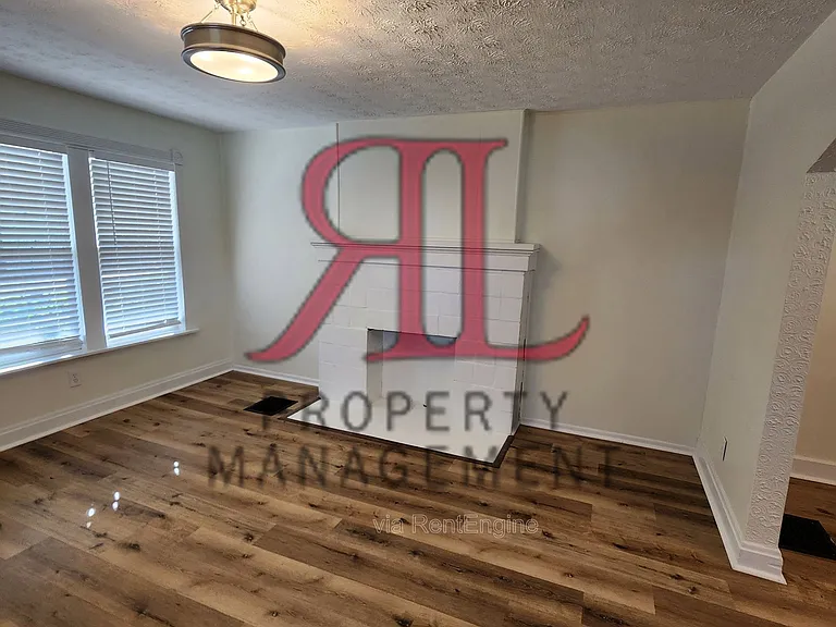 663 Ann St — Photo 6