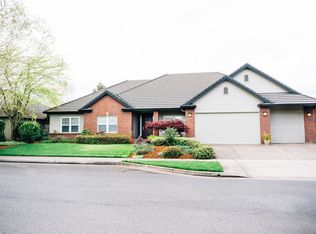 2237 Avengale Dr, Eugene, OR