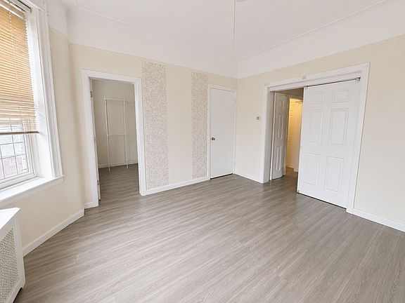 2nd image of 6091 Putnam Ave #2A