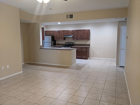 4th image of 24909 Madison Ave Unit 2523