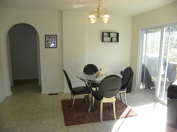 4th image of 121 Cinque Terra Pl