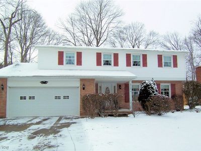 8068 Deerpath Dr, Youngstown, OH, 44512