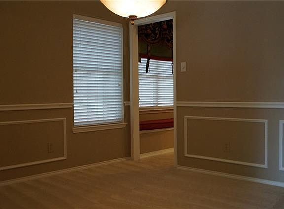 2nd image of 5651 Westwood Ln