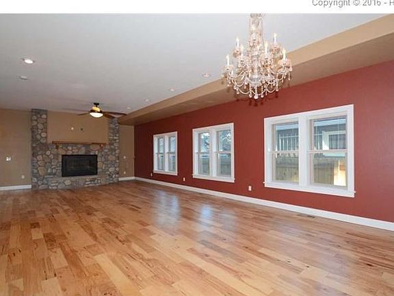 3rd image of 314 Custer Ave