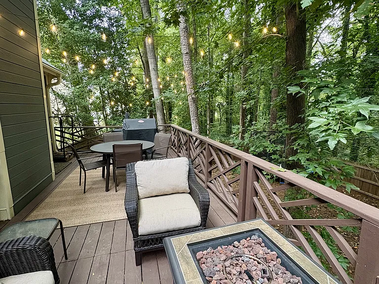 1433 Greenside Dr — Photo 31