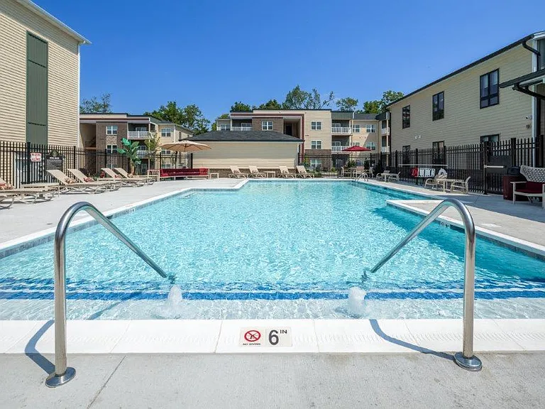 Belmond Flats — Photo 11