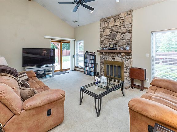 2nd image of 9131 Fireside Ct