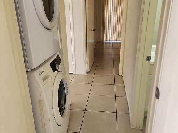 5th image of 4610 Elk Springs Ave APT B