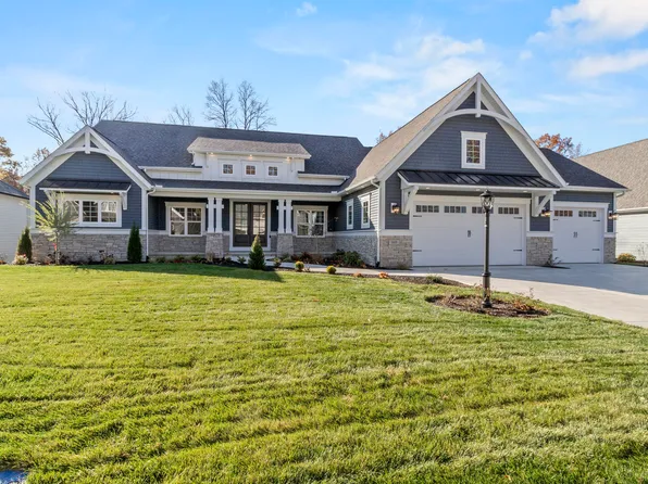 160 N Winterberry Dr, Valparaiso, IN 46385