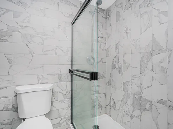 1740 East 13th Street image 22 of 24