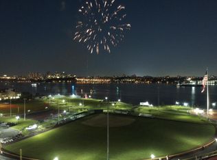 1150 River Rd #PENTHOUSE A, Edgewater, NJ 07020