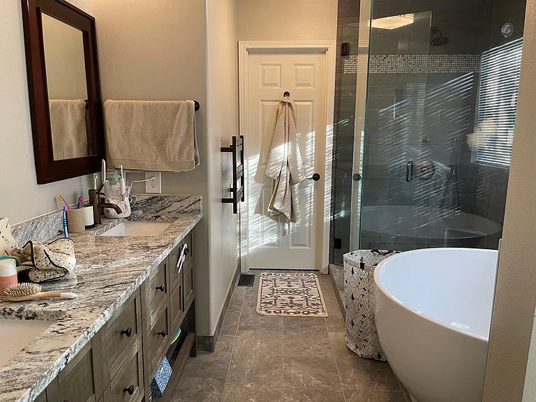 7220 Silent Creek Ave SE — Photo 12