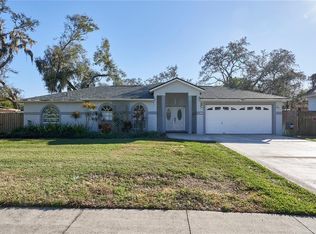 6611 Jennifer Dr, Temple Terrace, FL 33617