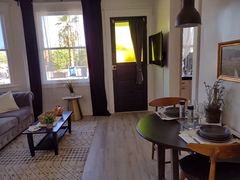 2141 W Madison St #A — Photo 82