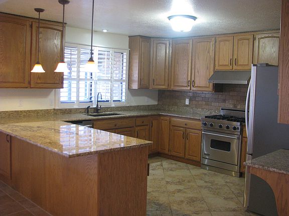 3rd image of 8185 S Stonehill Ln