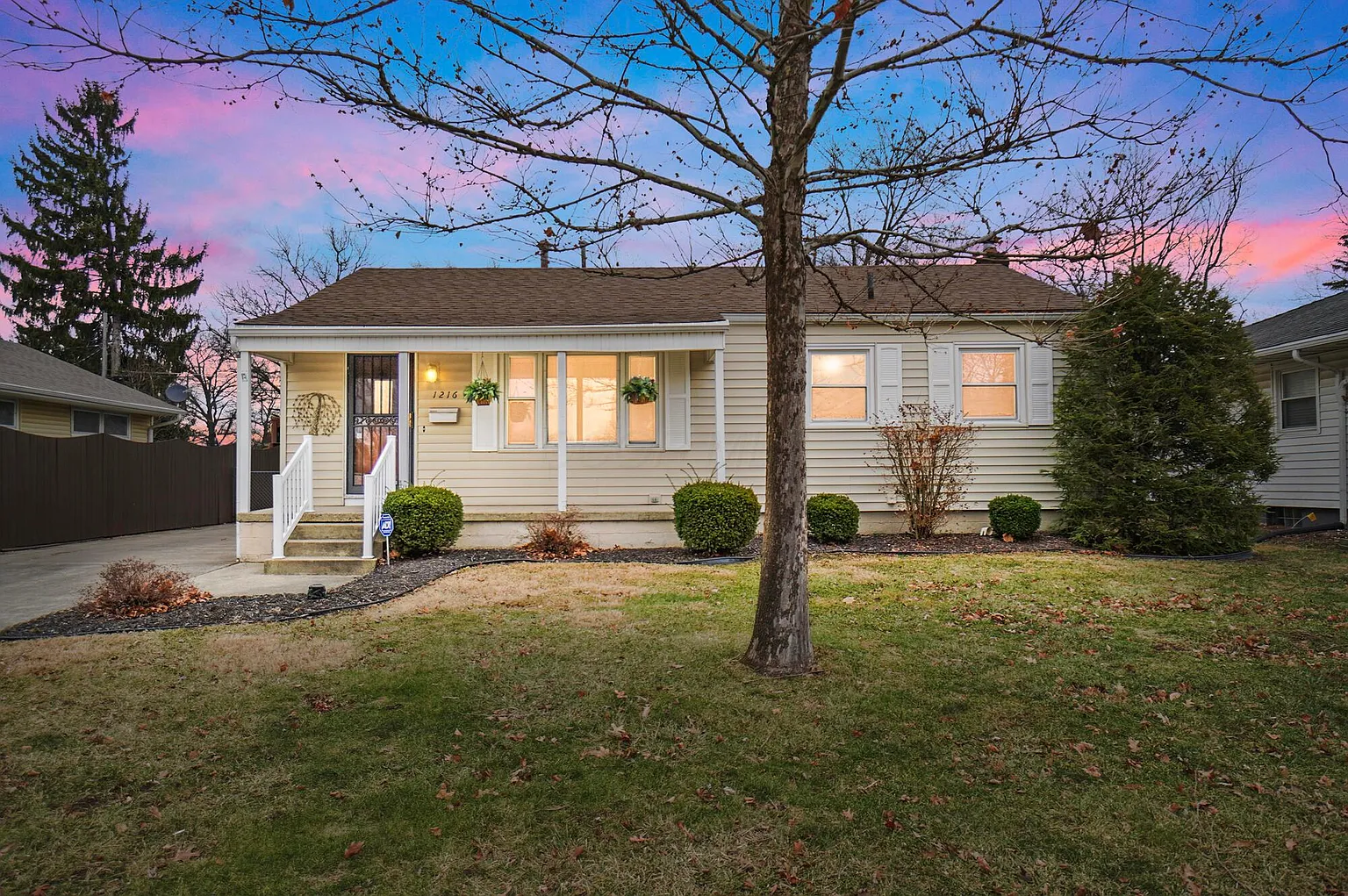 1216 Marble Dr photo 1