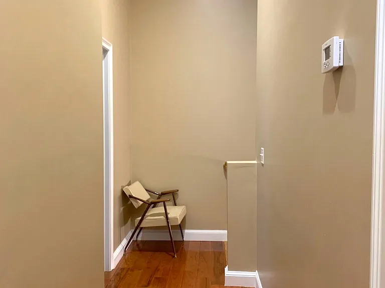 72 Pitman St — Photo 13