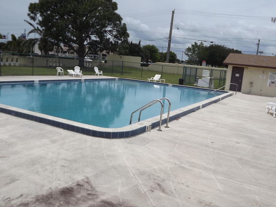 2nd image of 1623 Jolson Ct