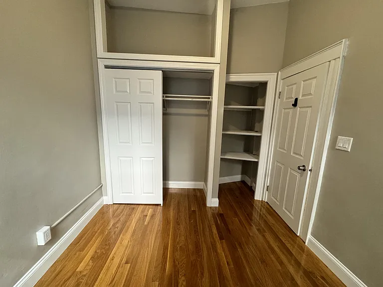 60 N Margin St — Photo 5