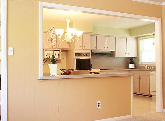 4th image of 300 Gunby Dr