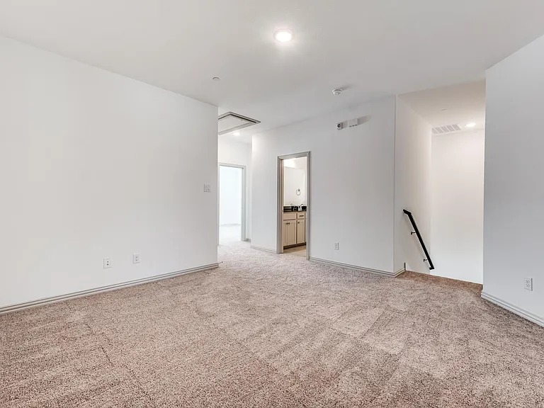 15866 Yellow Elder Rd — Photo 14