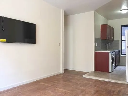 Rented by Reliance Realty Partners LLC  | media 10