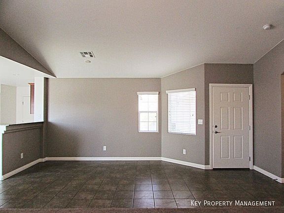 2nd image of 10424 Madagascar Palm St