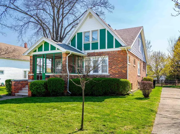 41 Beyne St, Mount Clemens, MI 48043