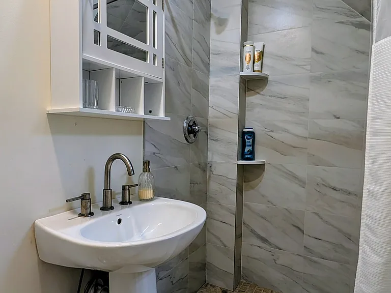 216 Dodd St #3 — Photo 24