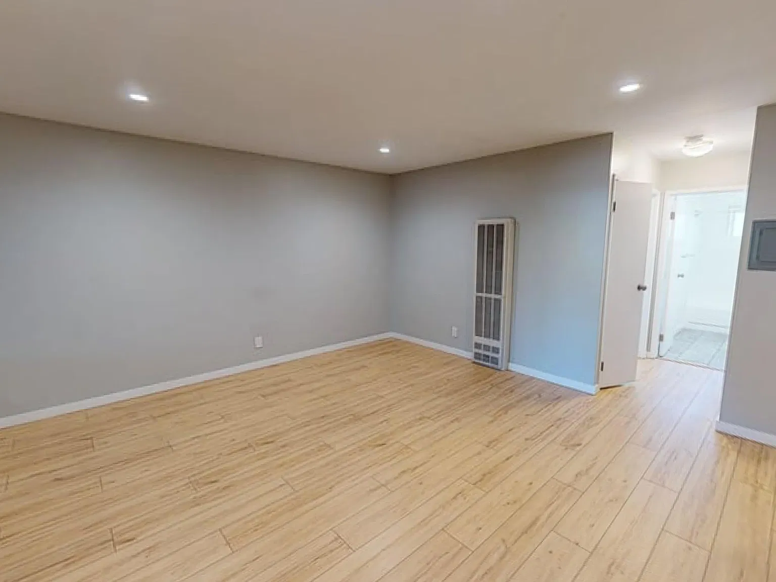 1 bed, 700 sqft, $2,395 — Photo 2