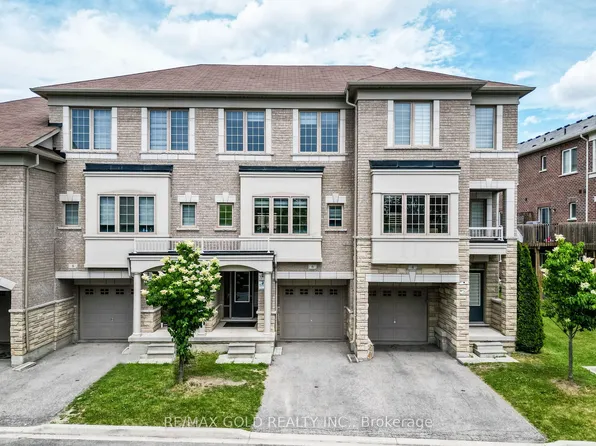 6 Pulberry Close #151, Brampton, ON L6Y 6E6