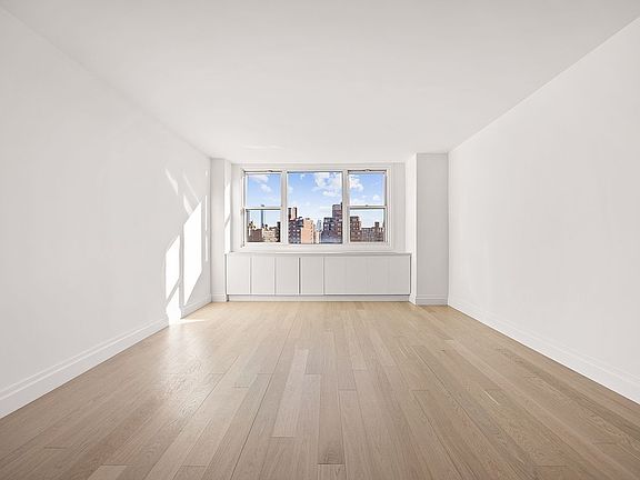 2nd image of 61 Jane St APT 14J