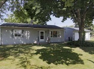 5906 Stratford Dr, Portage, MI 49024