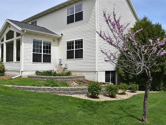 4th image of 2120 Timber Creek Dr