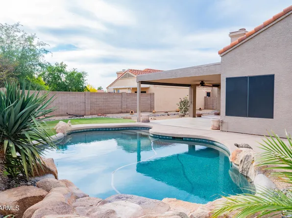 8635 W COUNTRY GABLES Drive, Peoria, AZ 85381