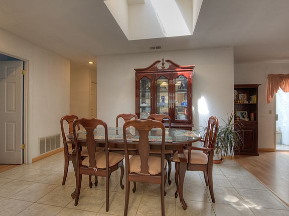 3rd image of 2825 Akino Ct