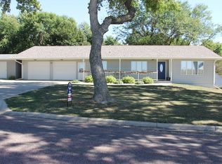 511 6th Ave, Alton, IA 51003