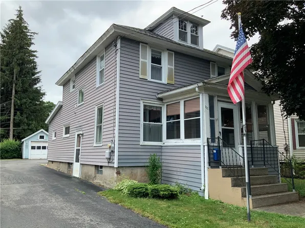 322 E Park St, Albion, NY 14411