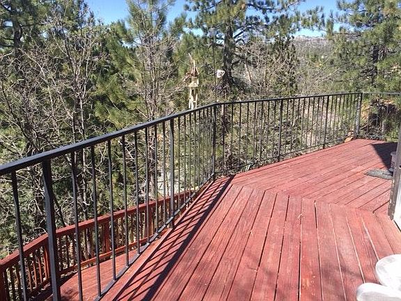 Top Floor Deck off of Living room