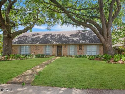 906 Omega Dr, Lafayette, LA, 70506