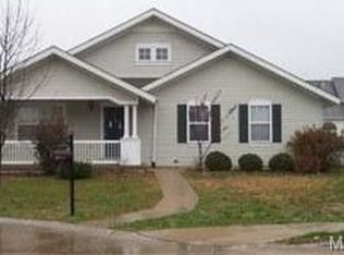 15411 Jost Main St, Florissant, MO 63034