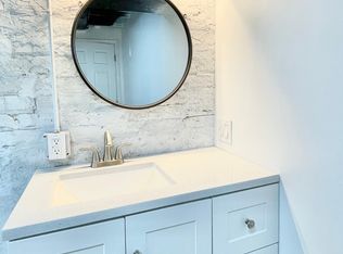 2915 W McLean Ave #1, Chicago, IL 60647