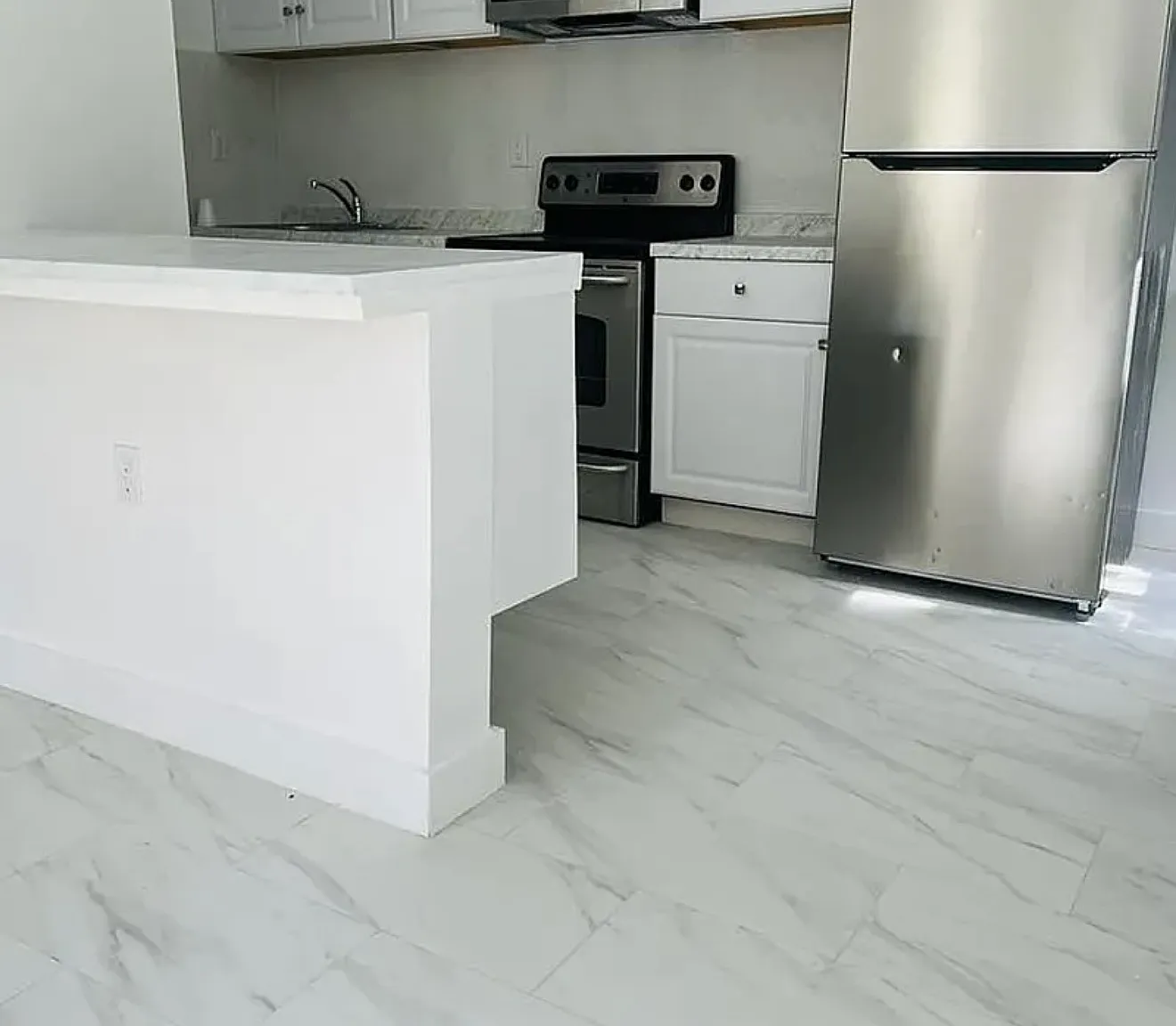 2 bed, 675 sqft, $2,250 — Photo 2