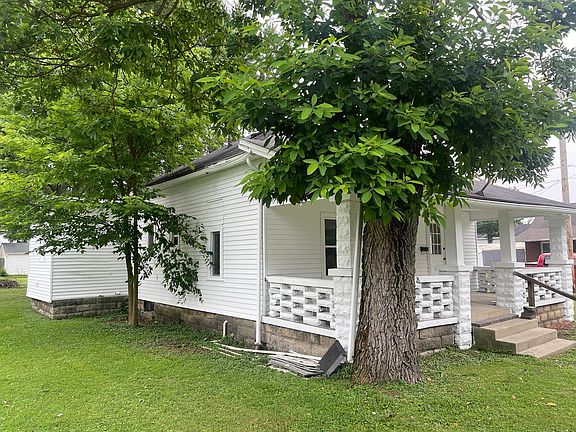 3rd image of 312 S Cole Ave