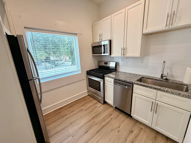 799 Piedmont Ave NE #6 — Photo 6