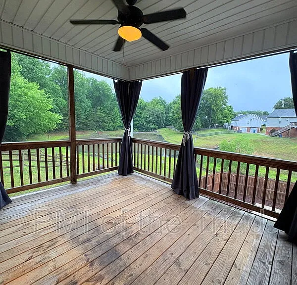 3900 Hunt Chase Ct — Photo 20