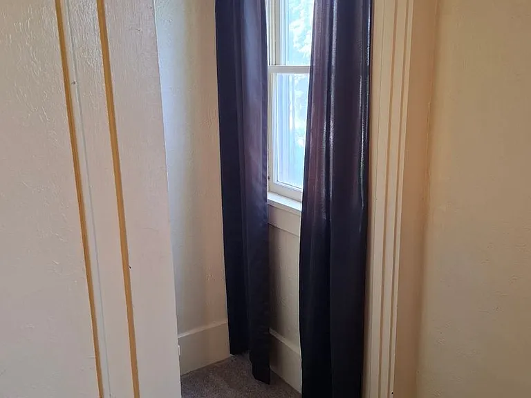 518 Ash St — Photo 6