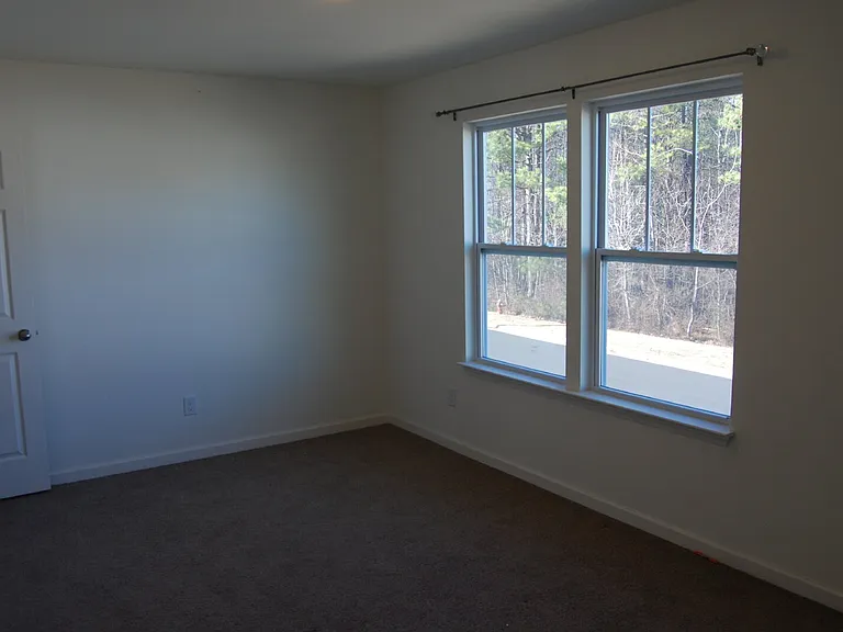 4037 Monteray Cir — Photo 15